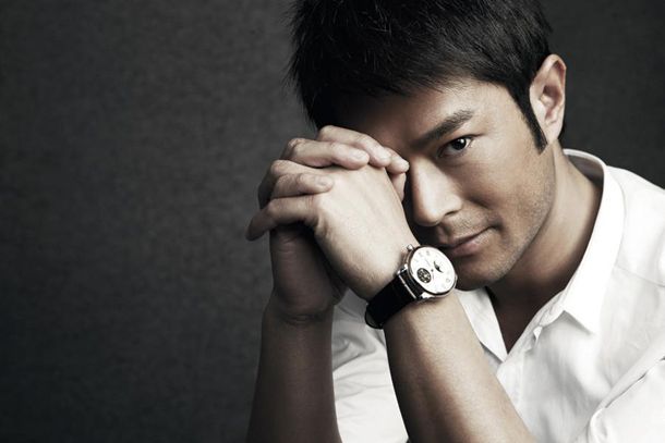 感动中国2021年度人物事迹及颁奖辞 感动中国2021年度人物事迹及颁奖辞