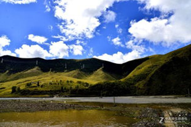 男人们为何都乐于打姑娘们的屁股？