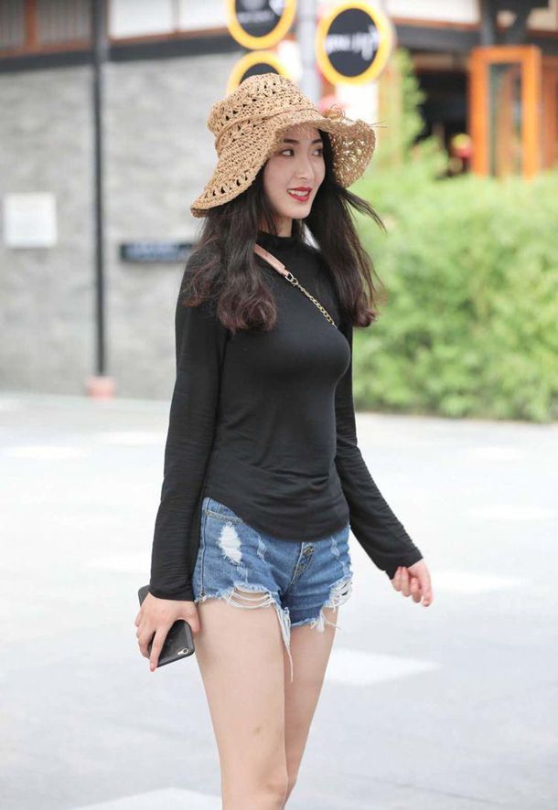 京多安谈阿劳霍红牌：他甚至可以让对方进球，红牌会毁了比赛