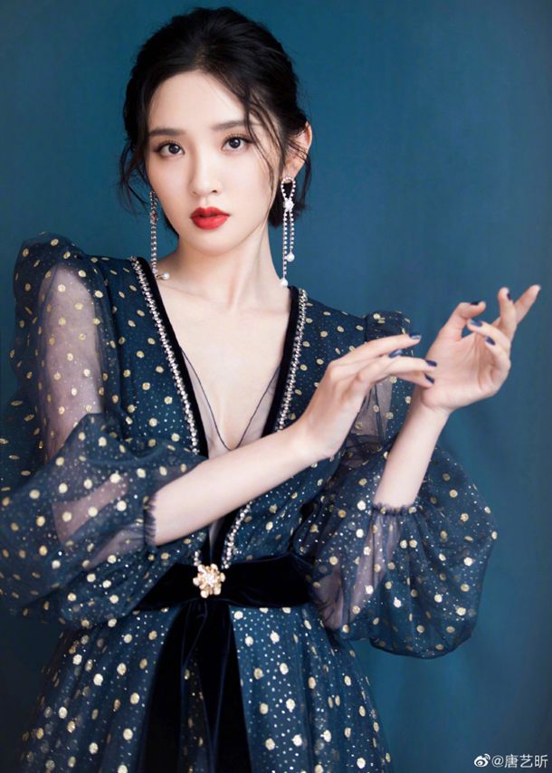 “拔萝卜”致宝宝瘫痪，这几种危险的亲子游戏，你就别再做了