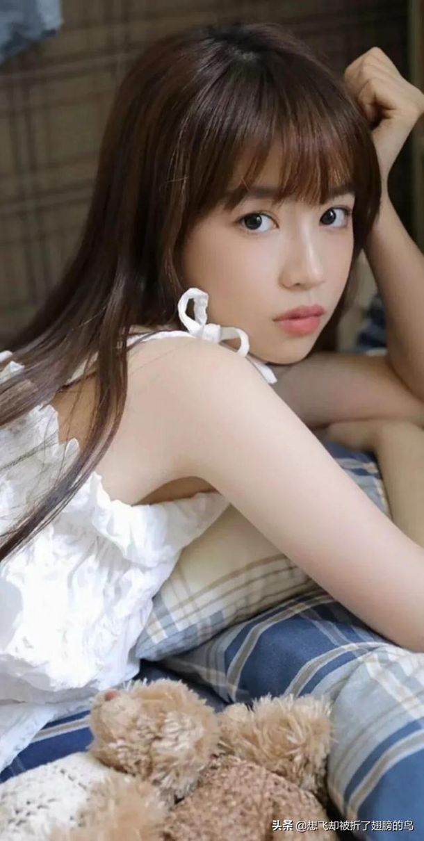 郭麒麟带女孩回家见父母，郭汾阳趴耳边告诉郭德纲：这个好美啊！